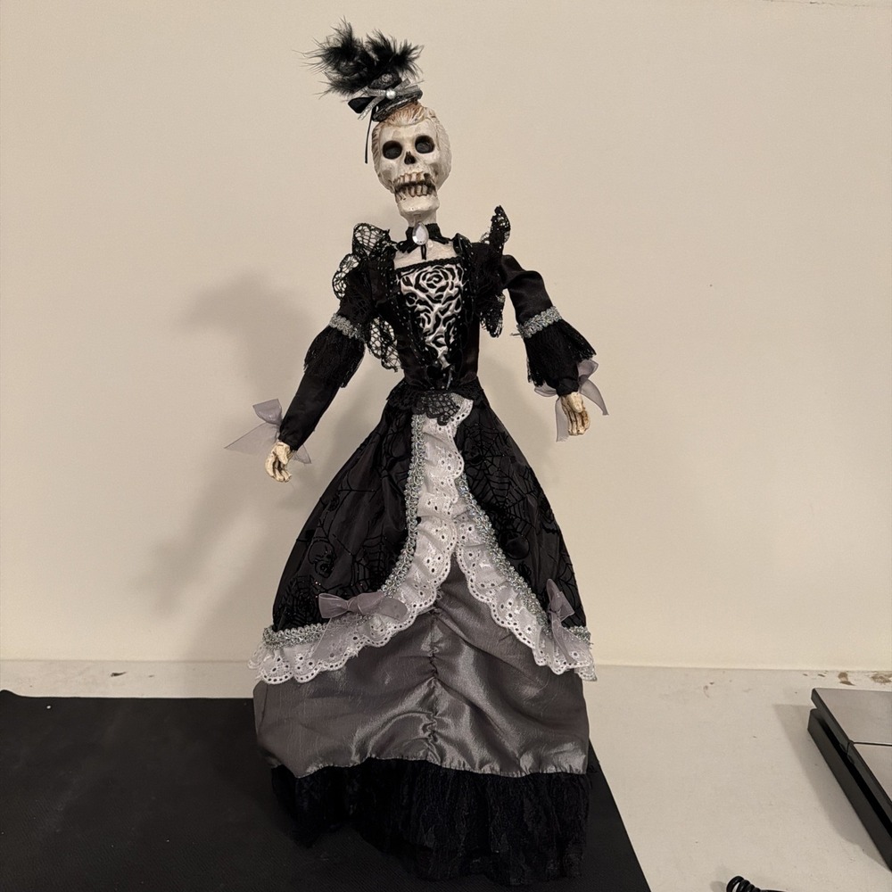 Katherine's Collection Skeleton  Lady 22" Doll Shakespeare Halloween Skeleton